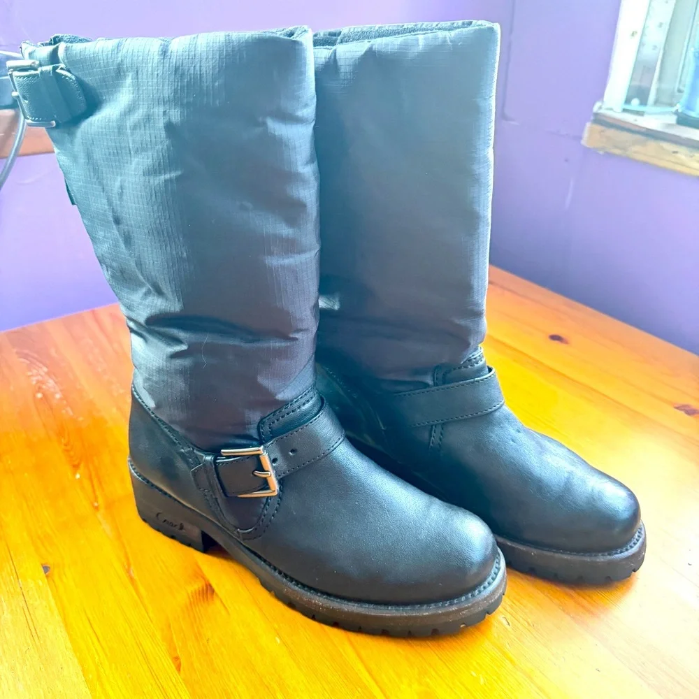 Coach winter boots size 8 - Picture 1 of 8